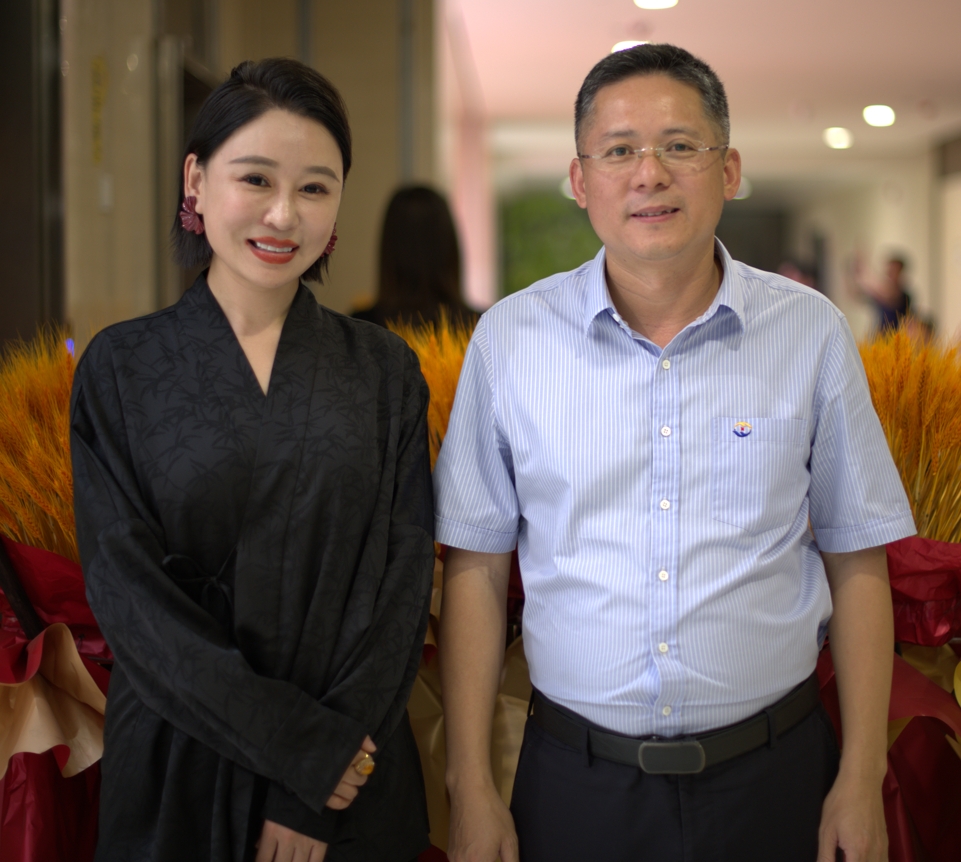 點(diǎn)擊閱讀